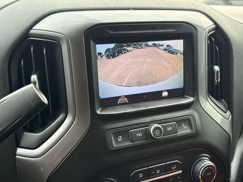Used 2020 Chevrolet Silverado 1500 Custom w/ Custom Value Package RWD image 26