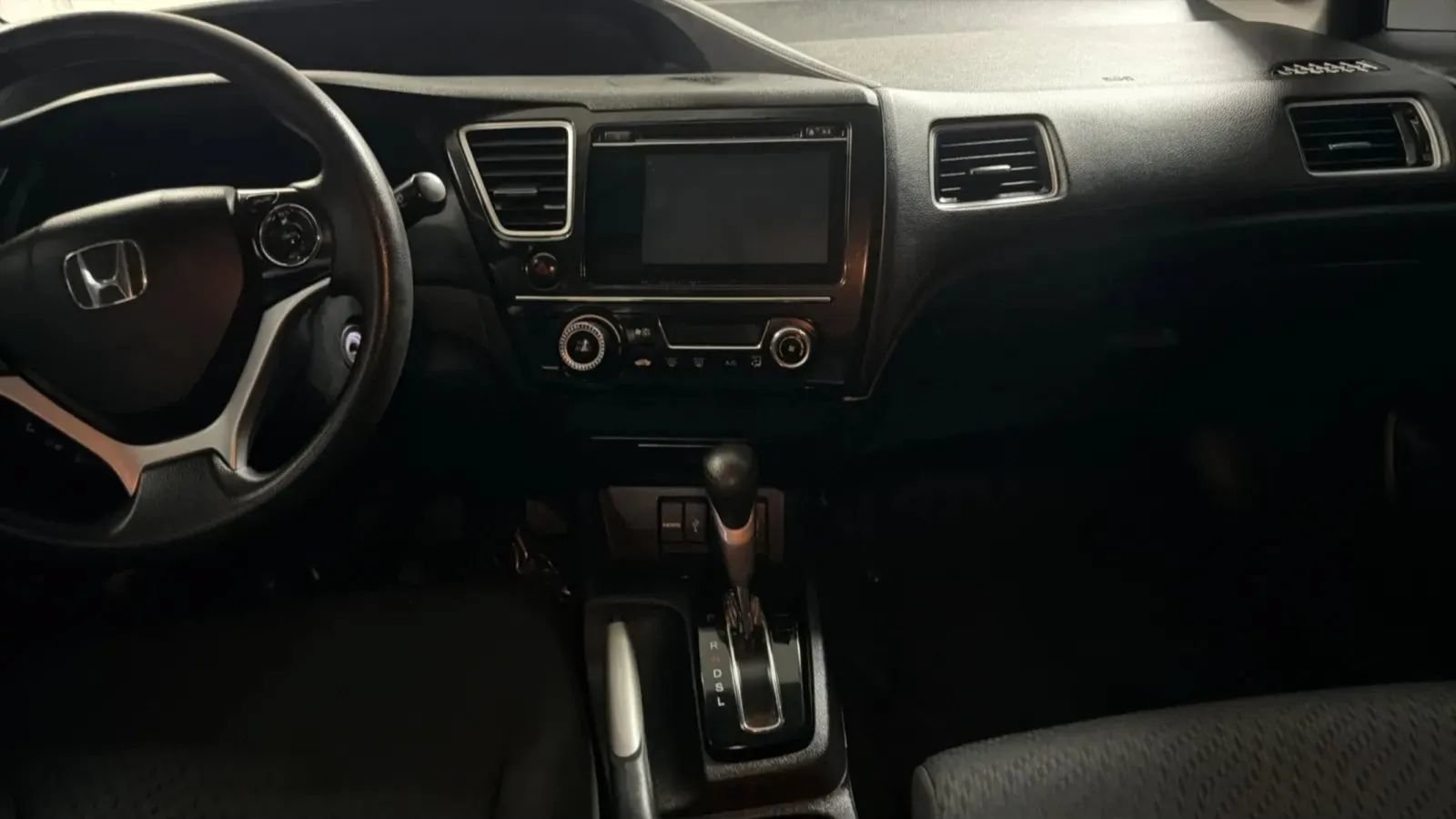 Used 2015 Honda Civic SE image 16