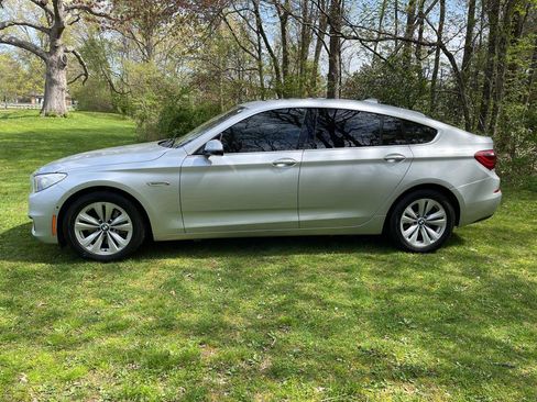 Used 2017 BMW 535i Gran Turismo image 13