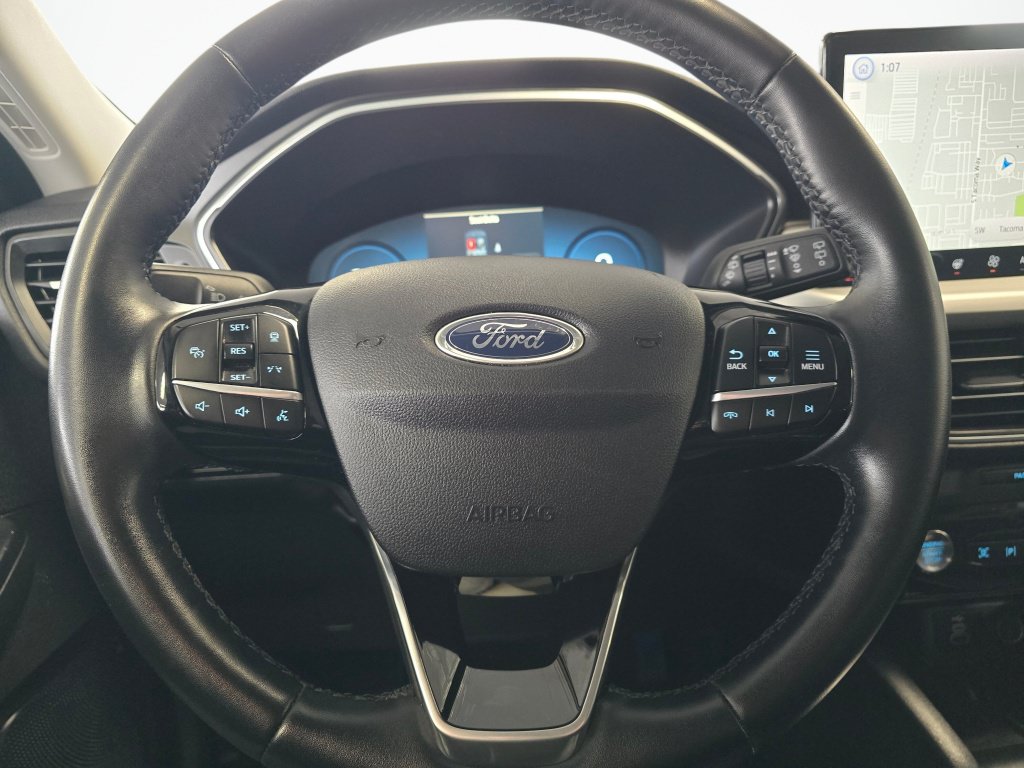 Used 2024 Ford Escape Platinum AWD/4WD image 23