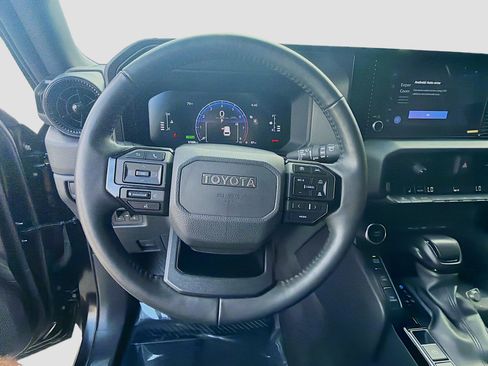 Used 2025 Toyota Land Cruiser 1958 image 8