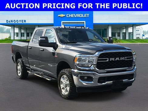 Used 2023 RAM 2500 Big Horn w/ Level 1 Equipment Group image 3