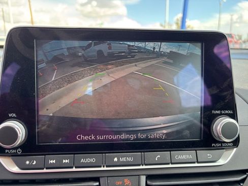 Used 2025 Nissan Altima 2.5 S image 19