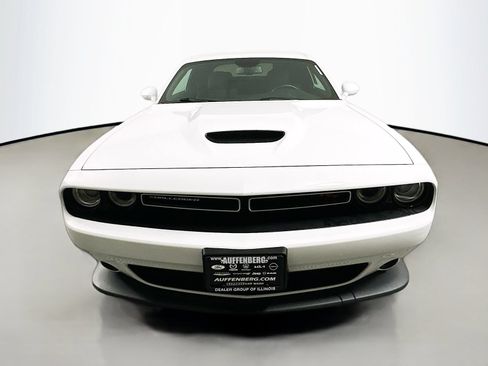 Used 2022 Dodge Challenger R/T RWD image 2