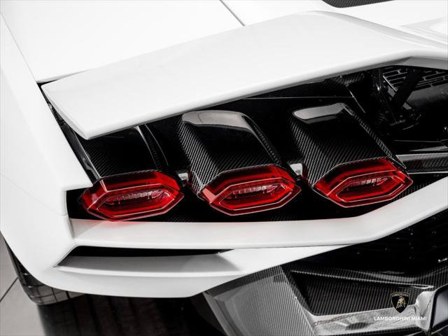 Used 2022 Lamborghini Aventador Countach AWD/4WD image 30