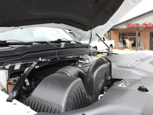 Used 2024 RAM 2500 Big Horn AWD/4WD image 17