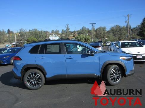 New 2026 Toyota Corolla Cross XLE image 2