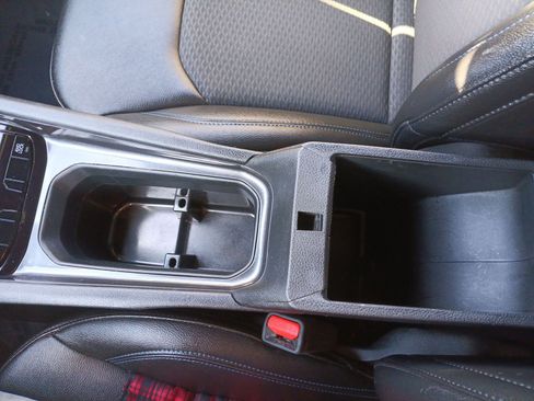 Certified 2024 Jeep Compass Latitude image 26