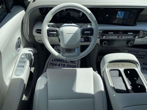 New 2026 Hyundai Palisade SEL FWD image 14