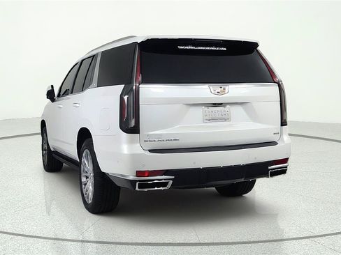 Used 2022 Cadillac Escalade Premium Luxury w/ Performance Package AWD/4WD image 3