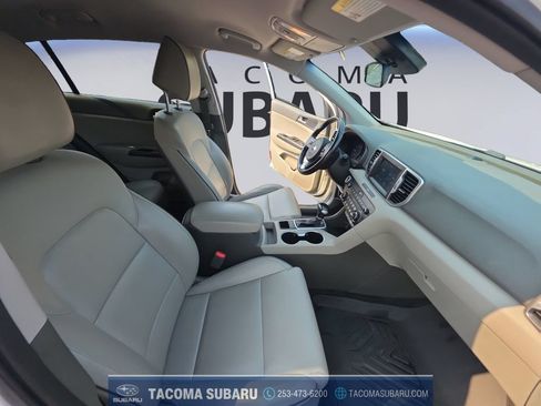 Used 2017 Kia Sportage EX FWD image 17