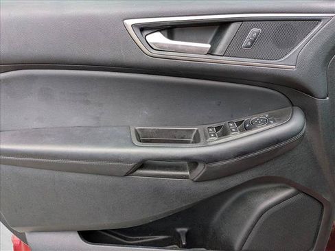 Used 2022 Ford Edge SEL w/ Convenience Package AWD/4WD image 10