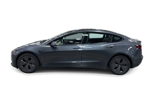 Certified 2023 Tesla Model 3 Standard Range RWD image 3