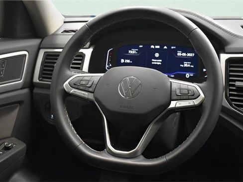 Used 2022 Volkswagen Atlas SE image 26