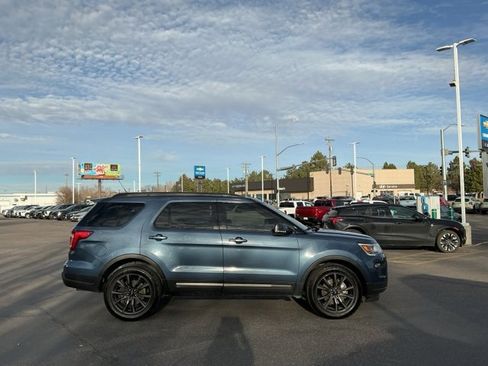 Used 2019 Ford Explorer XLT w/ Equipment Group 202A image 2