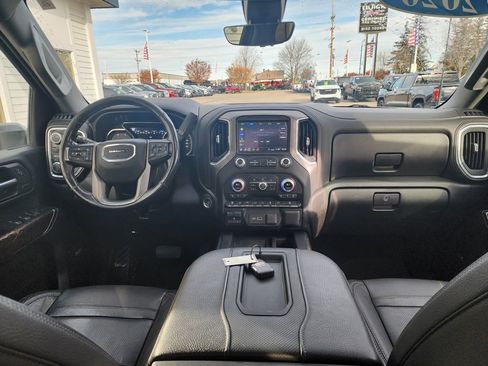 Used 2020 GMC Sierra 2500 Denali w/ Denali Ultimate Package image 21