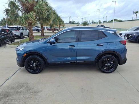 Used 2025 Buick Encore GX Sport Touring w/ Advanced Technology Package FWD image 2