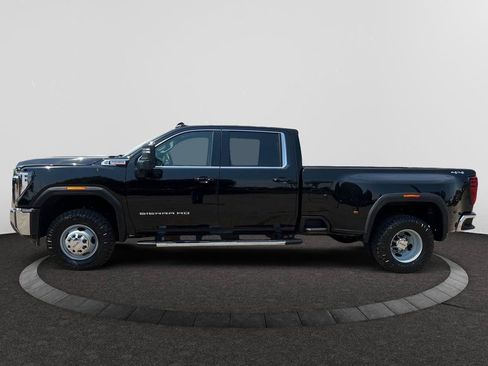 Used 2026 GMC Sierra 3500 SLE w/ SLE Value Package AWD/4WD image 3