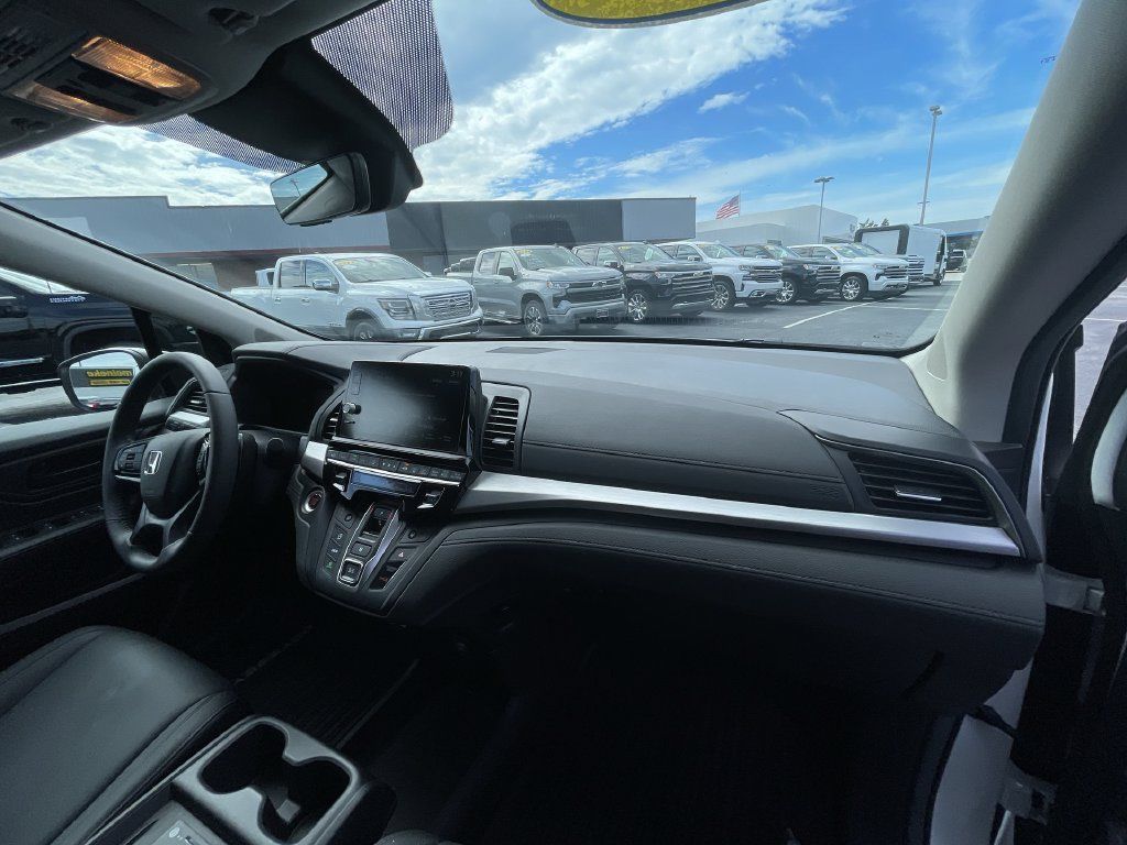 Used 2026 Honda Odyssey EX-L image 29