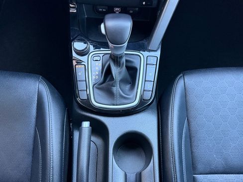 Used 2022 Kia Seltos EX image 28