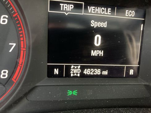 Used 2023 Chevrolet TrailBlazer RS w/ Sun and Liftgate Package image 13