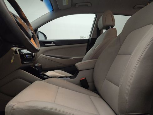 Used 2018 Hyundai Tucson SEL FWD image 17