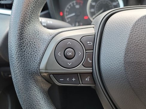 Used 2020 Toyota Corolla LE FWD image 28