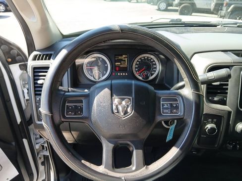 Used 2017 RAM 2500 Tradesman w/ Chrome Appearance Group AWD/4WD image 20