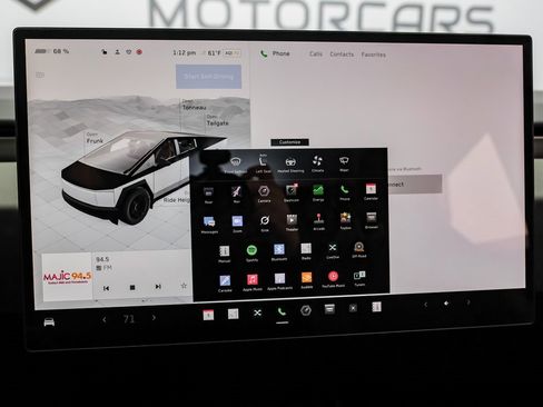 Used 2024 Tesla Cybertruck AWD Crew Cab image 29