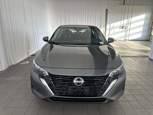 Used 2024 Nissan Sentra S image 2