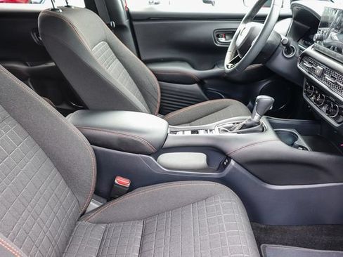 Used 2025 Honda HR-V Sport image 18
