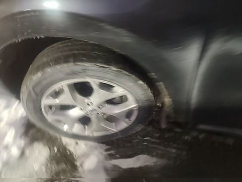 Used 2018 Subaru Forester 2.5i Touring w/ Popular Package #2 image 9