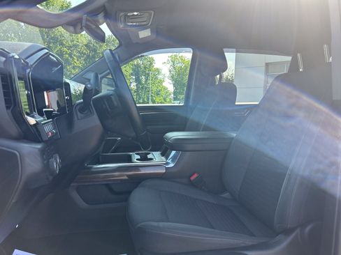 Certified 2024 Chevrolet Silverado 2500 LT w/ Safety Package AWD/4WD image 19