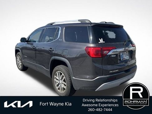 Used 2017 GMC Acadia SLE w/ Driver Alert Package I AWD/4WD image 3