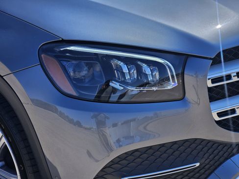 Used 2023 Mercedes-Benz GLS 450 4MATIC image 27