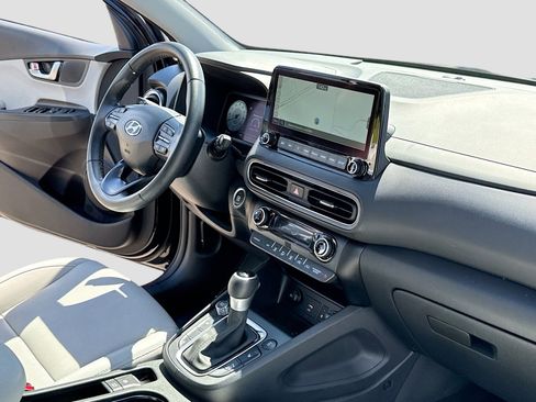 Used 2023 Hyundai Kona Limited w/ Cargo Package AWD/4WD image 5