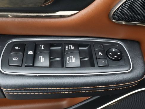 Used 2021 RAM 1500 Limited image 17