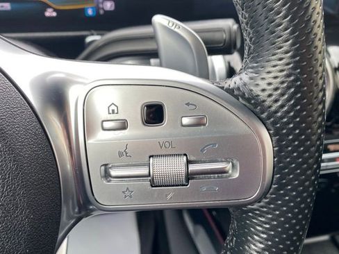 Used 2021 Mercedes-Benz GLB 35 AMG 4MATIC image 48