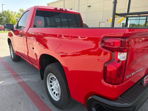 Used 2026 Chevrolet Silverado 1500 W/T w/ WT Value Package RWD image 3
