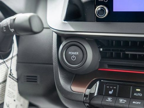 New 2026 Toyota Prius Plug-In Hybrid image 25