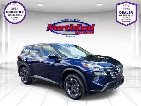 Used 2025 Nissan Rogue SV AWD/4WD image 1