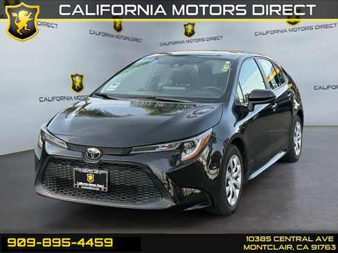 Used 2022 Toyota Corolla LE image 1