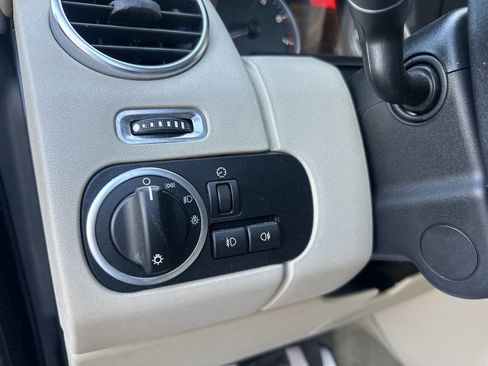 Used 2012 Land Rover LR4 HSE image 12