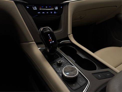 Certified 2024 Cadillac XT5 Premium Luxury image 29