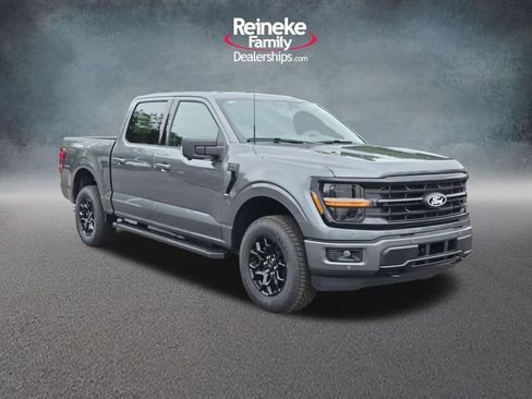 New 2026 Ford F150 XLT w/ Equipment Group 302A MID AWD/4WD image 3