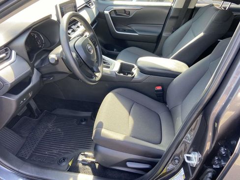 Used 2025 Toyota RAV4 LE image 17