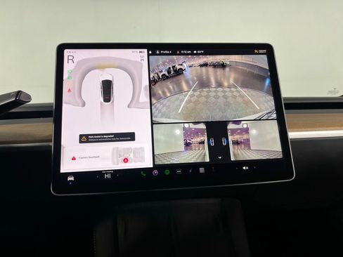 Used 2023 Tesla Model Y Long Range image 18