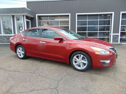 Used 2014 Nissan Altima 2.5 SV