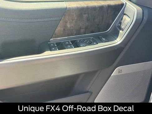 New 2025 Ford F350 Lariat w/ Lariat Ultimate Package image 13