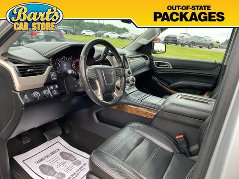 Used 2016 GMC Yukon Denali w/ Open Road Package AWD/4WD image 32